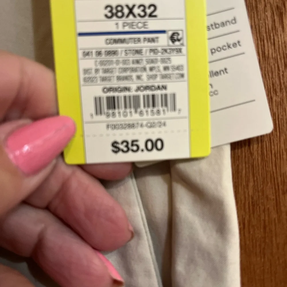 All in Motion Mem’s Commiter Pants 38 by 32 NWT